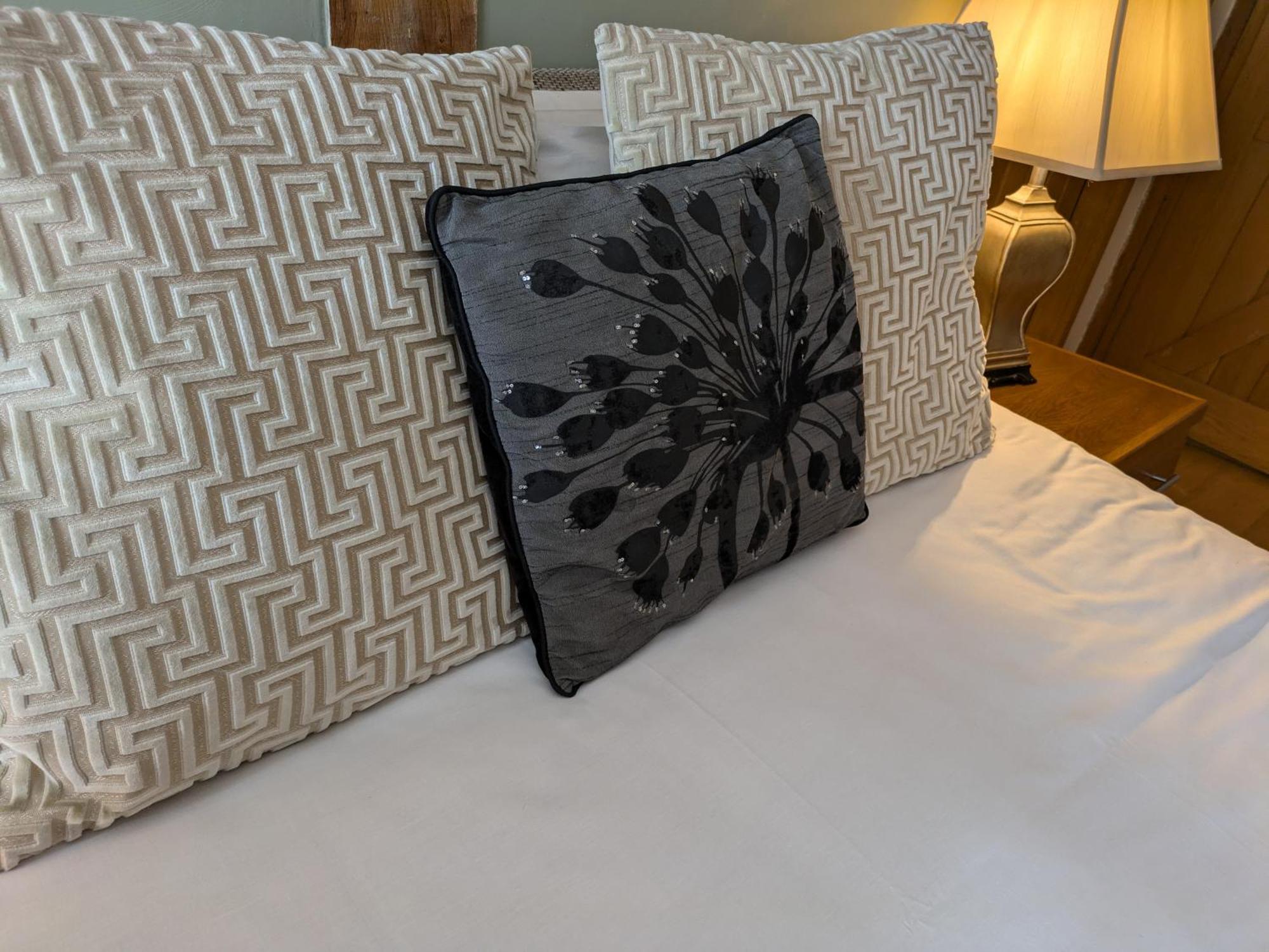 Hotel Seven Stars Ledbury Esterno foto