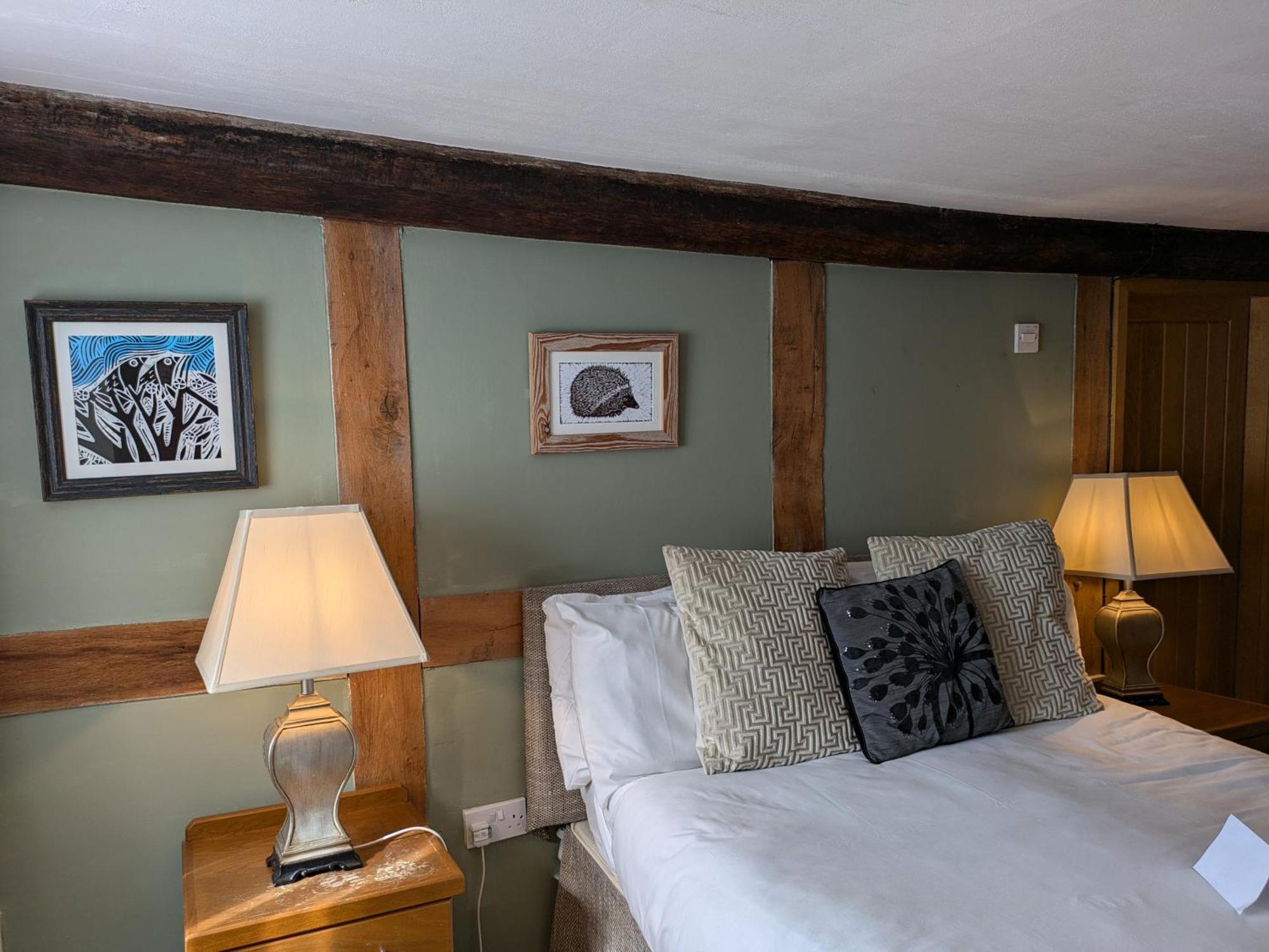 Hotel Seven Stars Ledbury Esterno foto