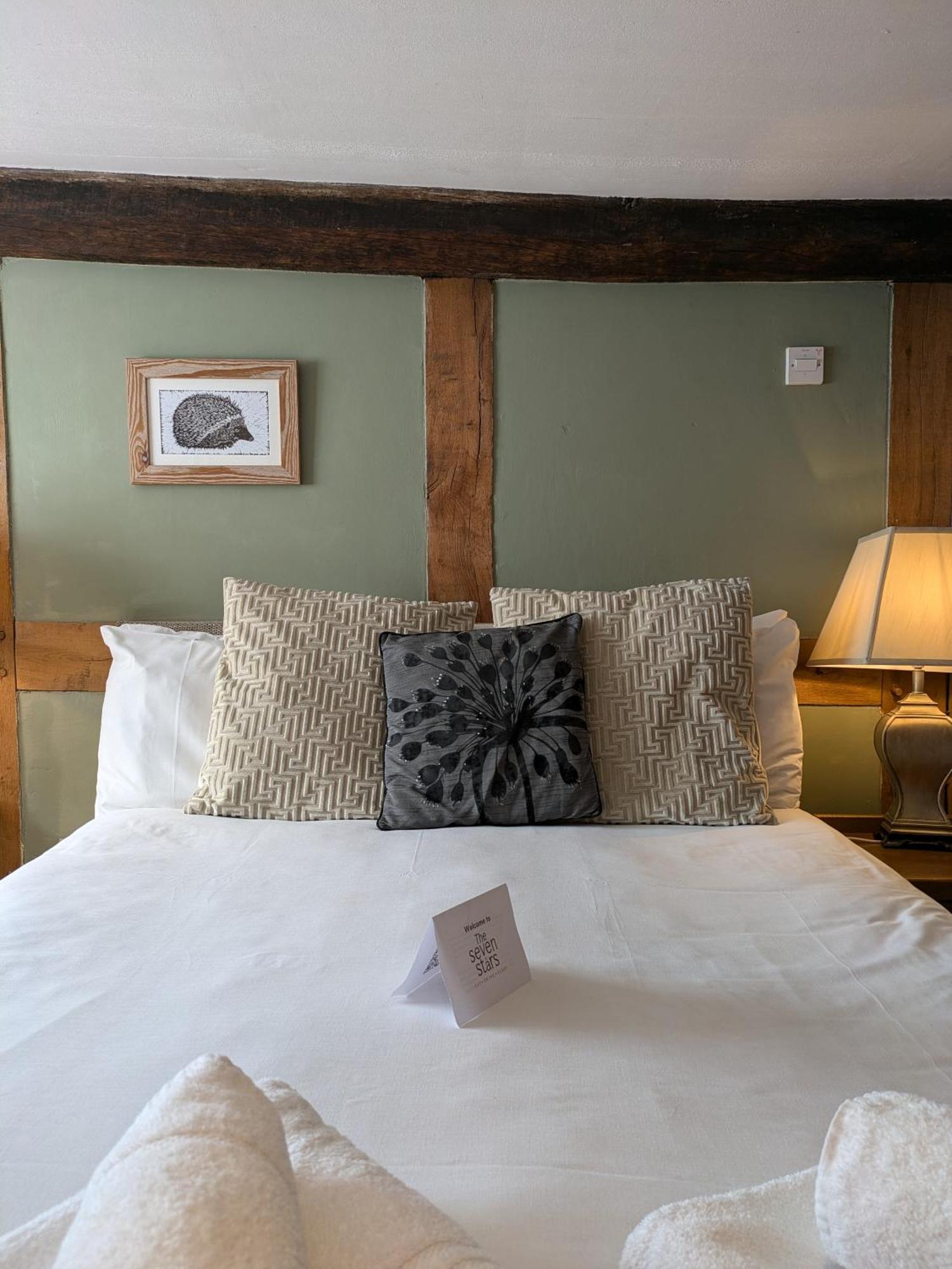 Hotel Seven Stars Ledbury Esterno foto