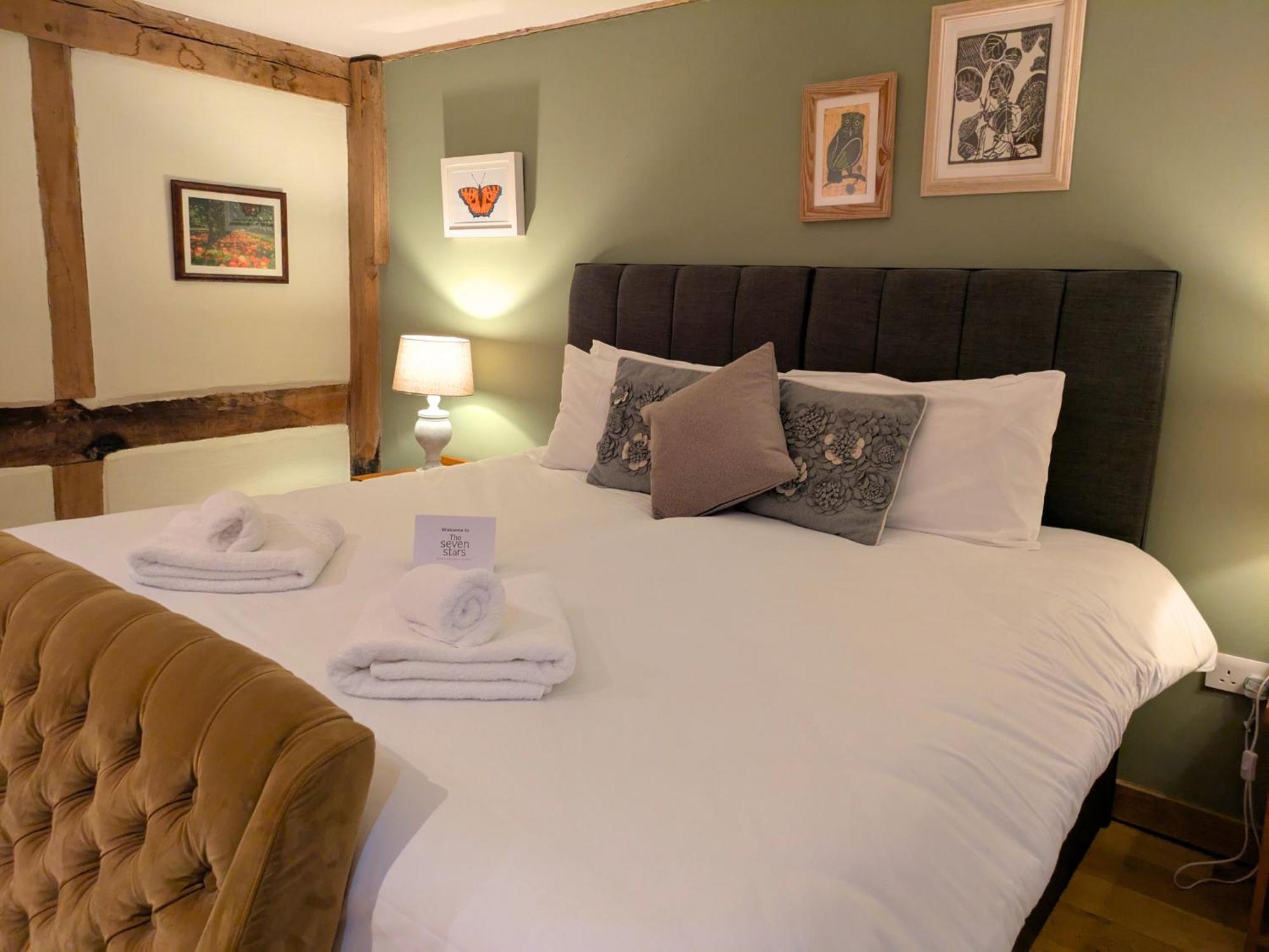 Hotel Seven Stars Ledbury Esterno foto